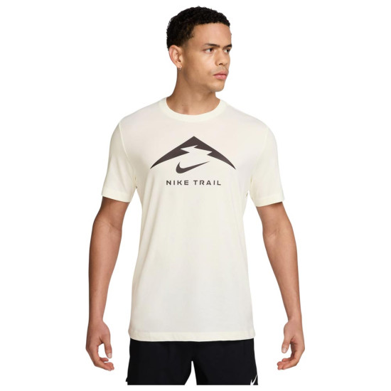 Nike Ανδρική κοντομάνικη μπλούζα Dri-FIT Trail Logo Tee Nike Ανδρική κοντομάνικη μπλούζα Dri-FIT Trail Logo Tee